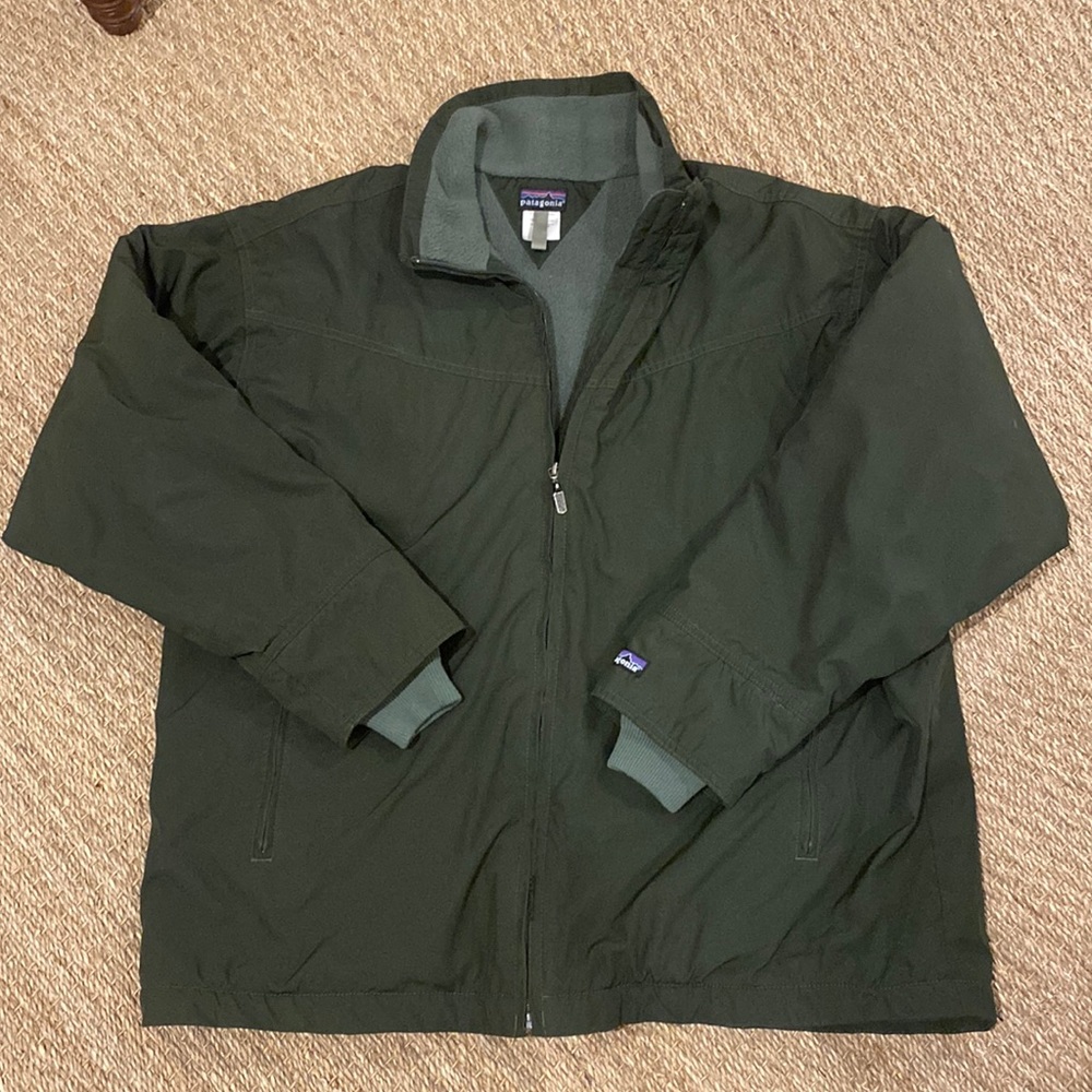 Mens XL Patagonia fleece lined jacket, green